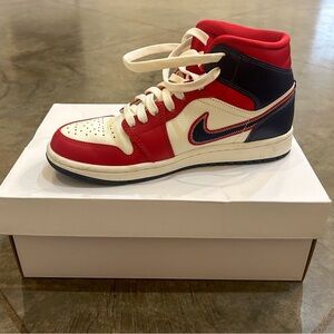 Air Jordan 1 Retro Mid